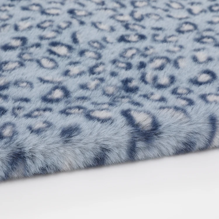 China Factory Rabbit Super Soft Luxury Faux Fur Plush Toy Fabric For Blanket