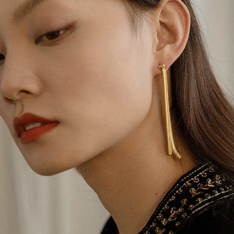 Длинные серьги Aimgal с кисточками, простые персонализированные серьги-цепочки, новые гладкие серьги-цепочки со змеиным крестом для женщин