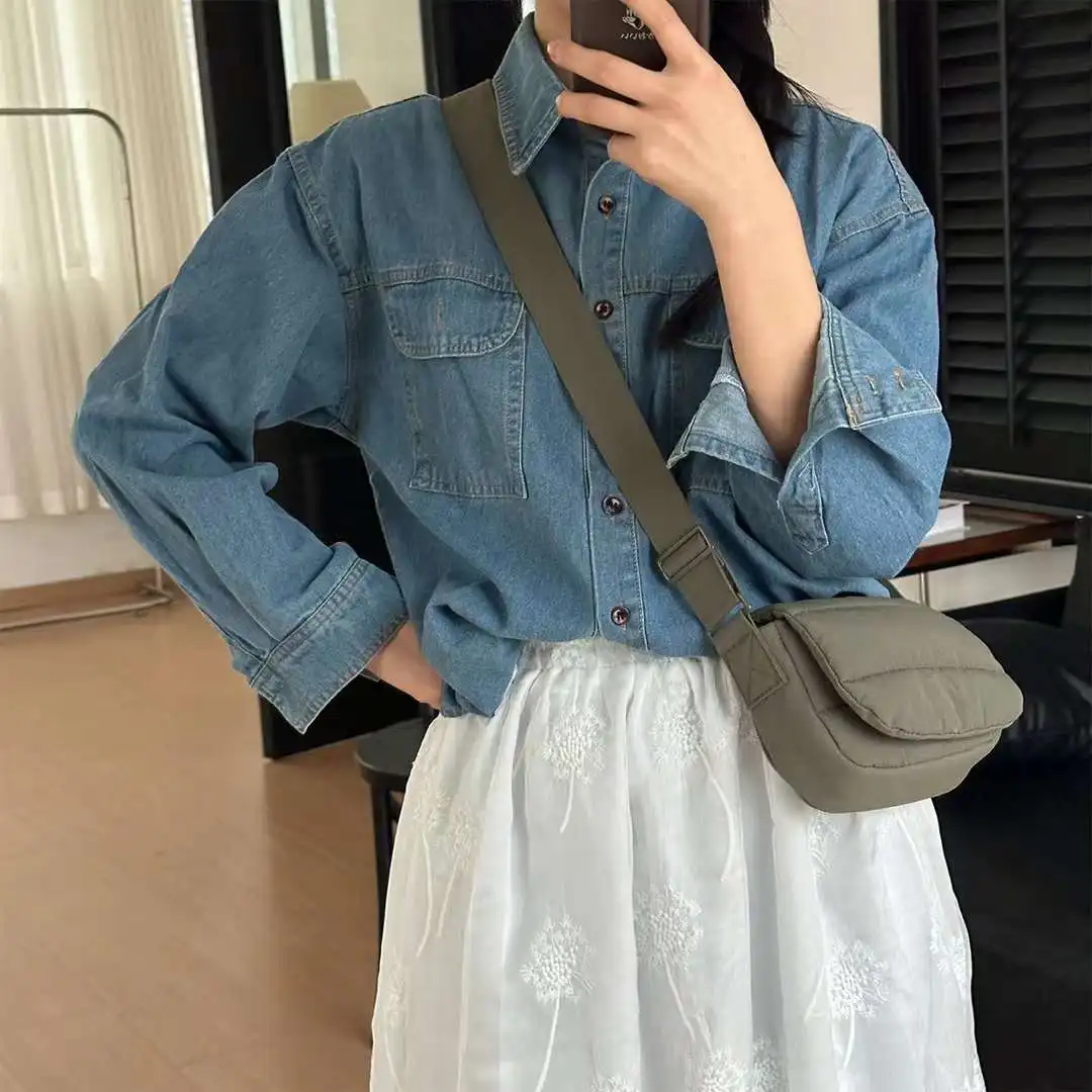 Singapore trendy nylon crossbody bag single shoulder small square bag casual lightweight puffer small sling bags for women