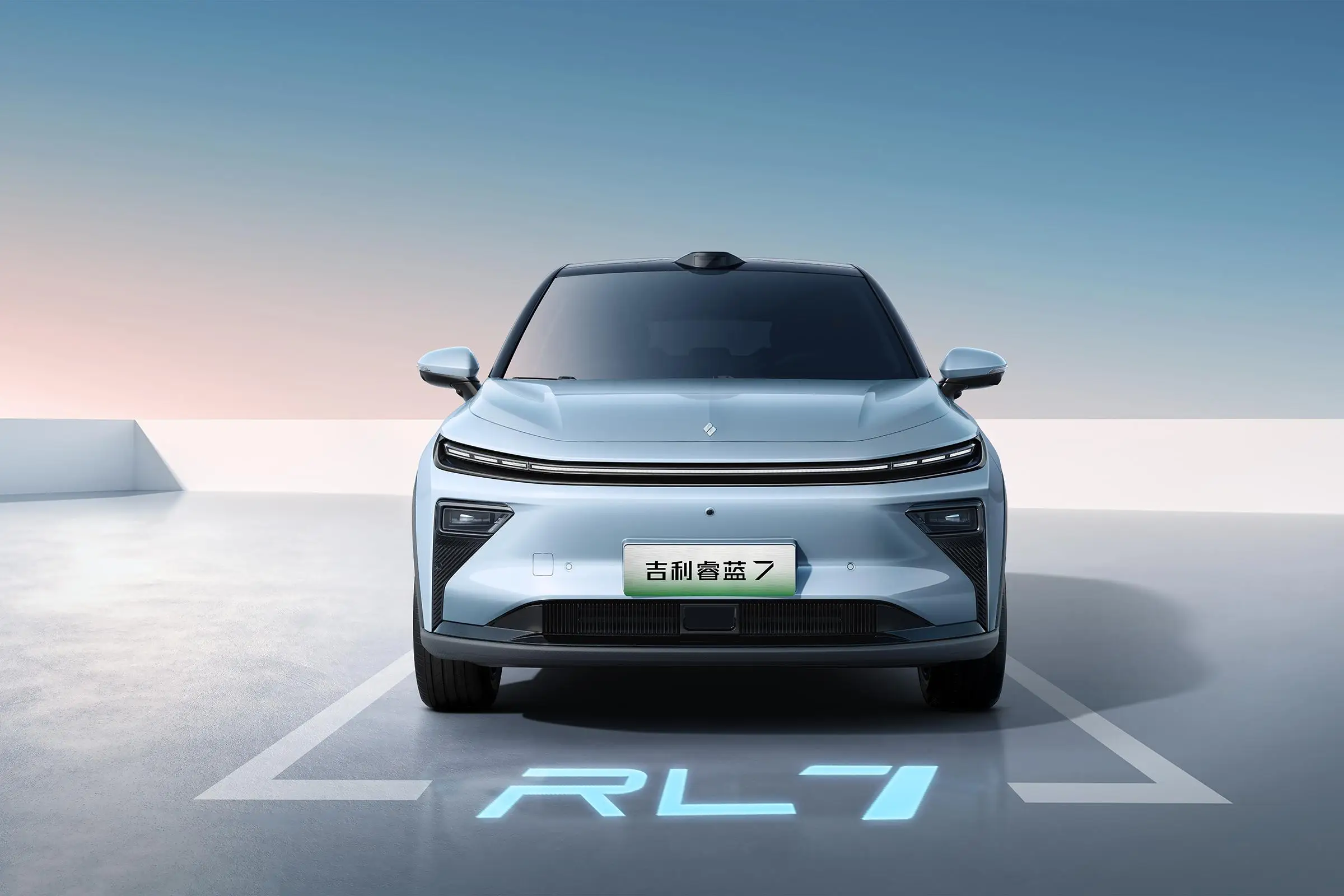 Красивый внешний вид электромобиль Geely Livan 7 RUILAN 2023 Интеллектуальный заднеприводный автомобиль купе внедорожник Новая энергия