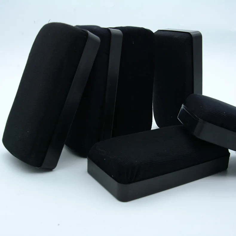 Black shell cloth board office teaching stationery supplies Easy to erase traceless magnetic whiteboard eraser