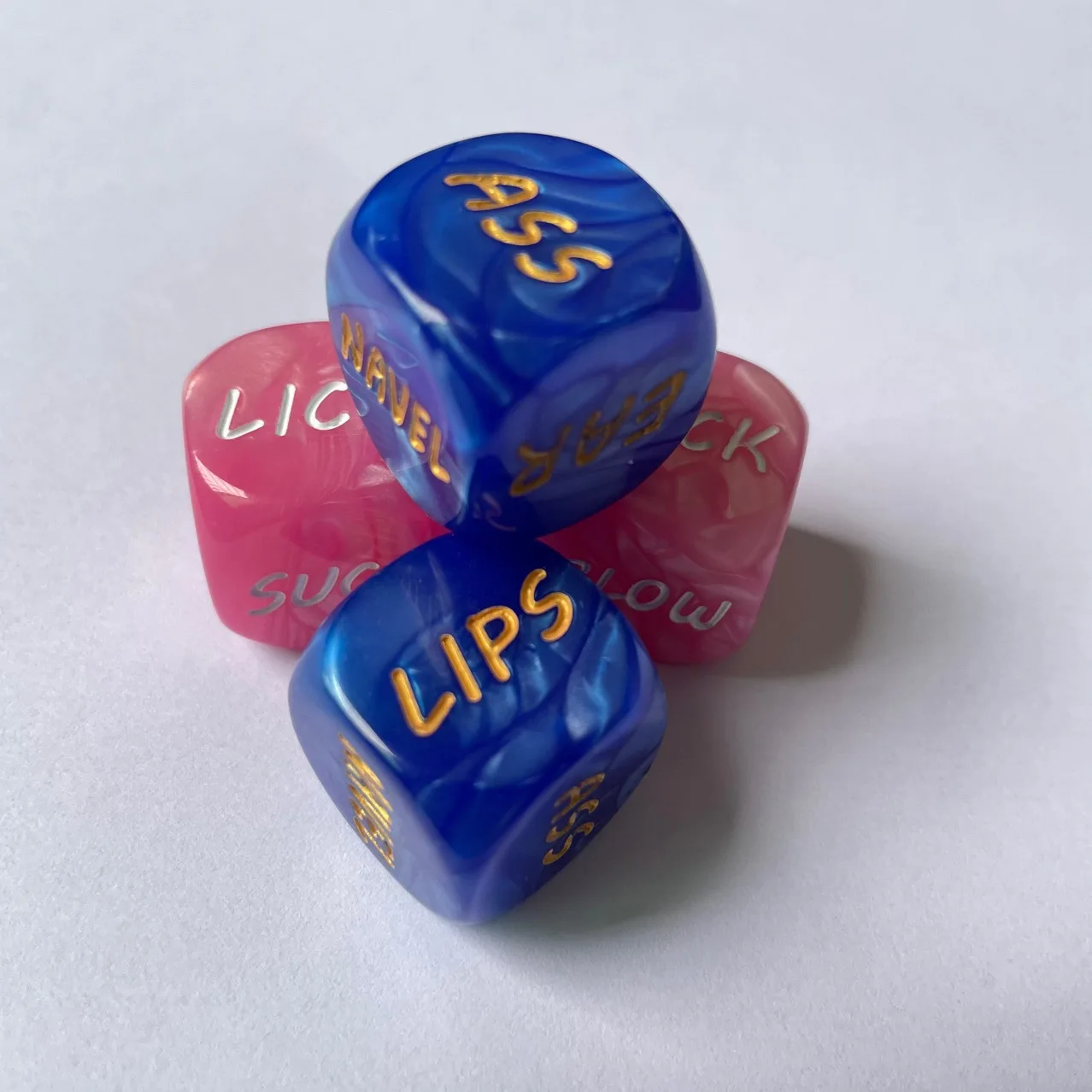 2pcs Sex Toys For Couples Adult Games Funny Sex Dice 6 Sides Sex Romance Love Humour Erotic Craps Dice Bar Toy Couple Gift