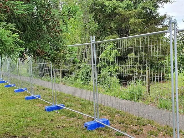 temporary fence 35.jpg
