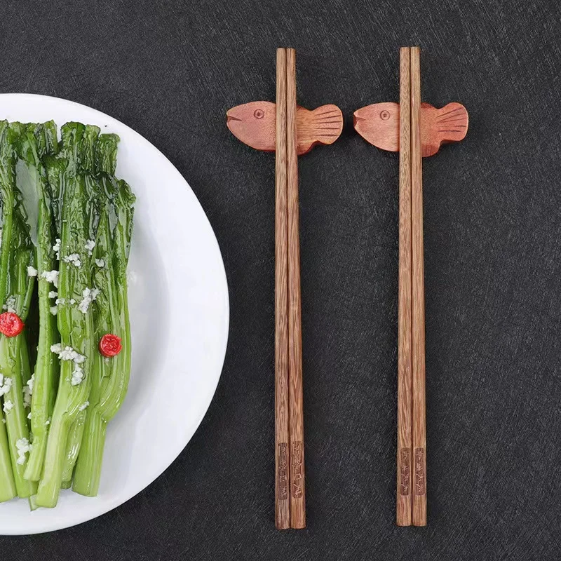 2023 Japanese Reusable Chopsticks Home Use Natural Wooden Chopsticks Pairs Wenge Chopsticks For Sushi Hotel Restaurant
