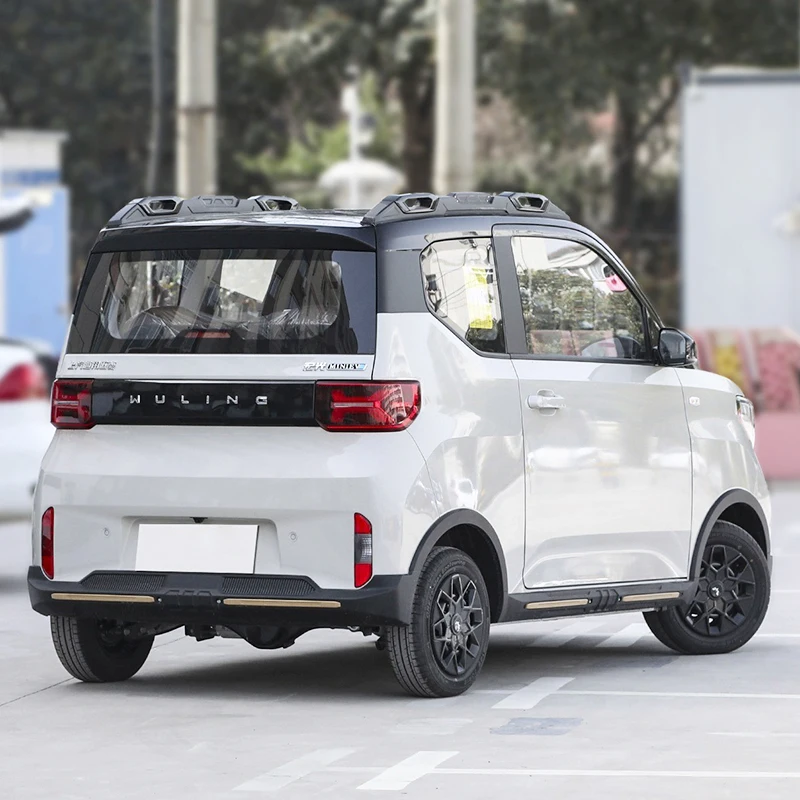 Китайский электромобиль wuling mini ev мини на 4 места в продаже электромобили для взрослых продажу