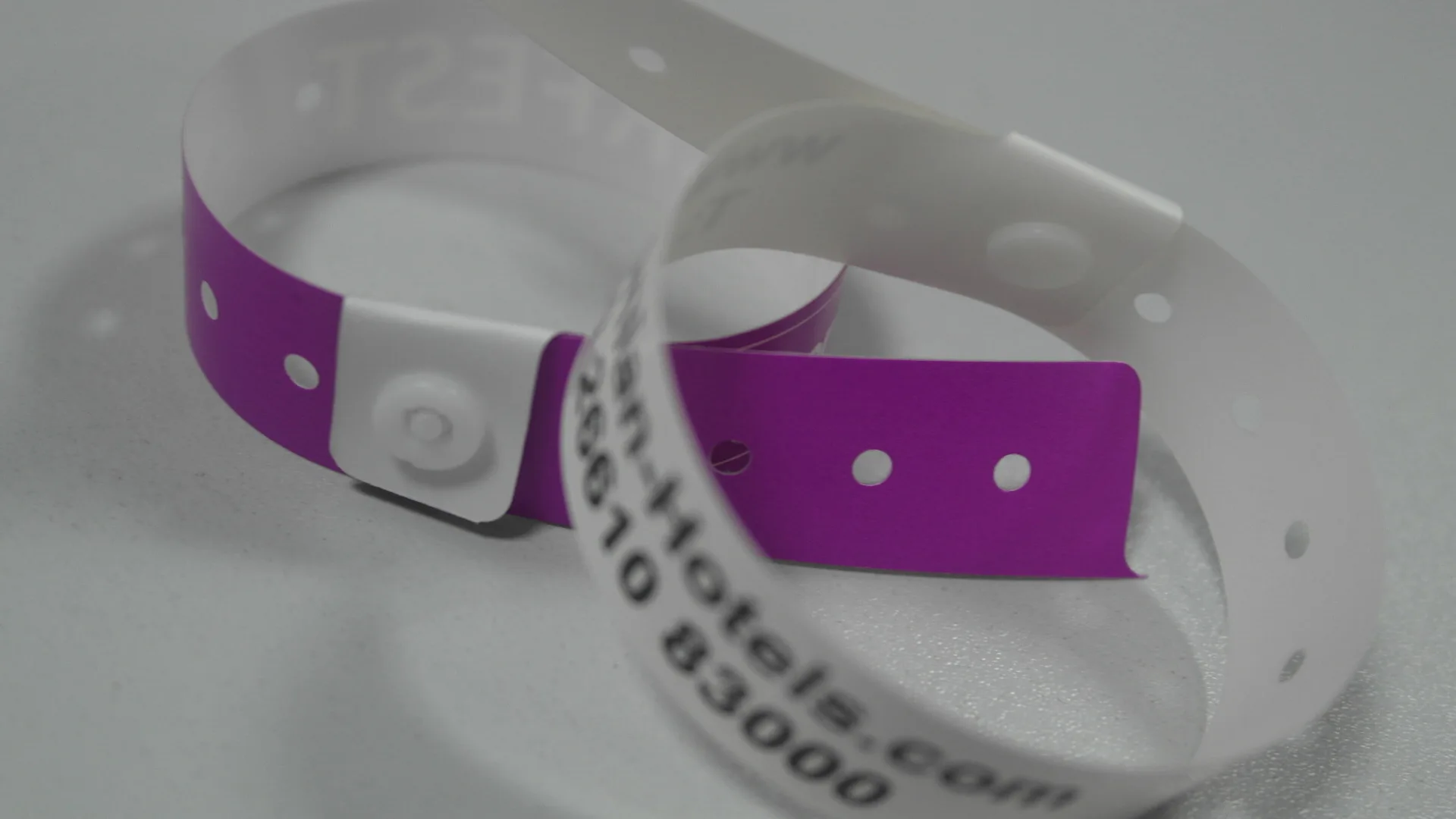 GJ-8070-20 wide promotion plastic wrist band