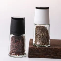 Refillable 140ml Salt and Pepper Spice Glass Bottle Grinder Manual Glass Grinder Bottle With  Black and White Lids