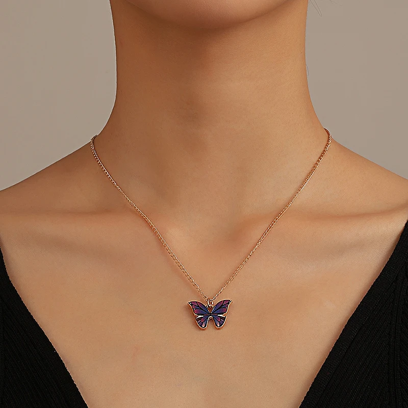 Wholesale Fashion Women Necklace Korea Style New Butterfly Pendant Necklace Gift For Girl Cute Lovely Neck Jewelry