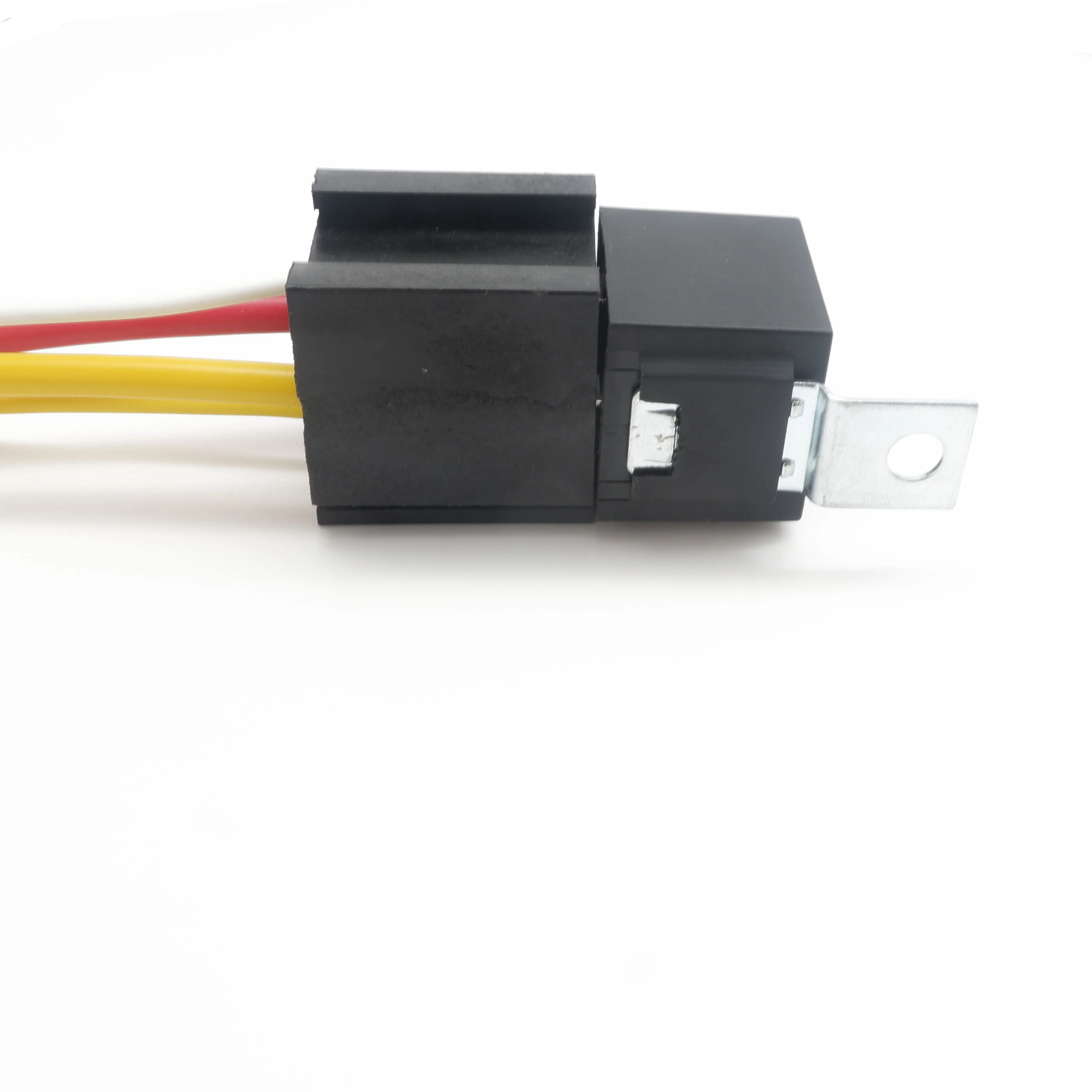 24V Реле 4 pin 60A гнездо