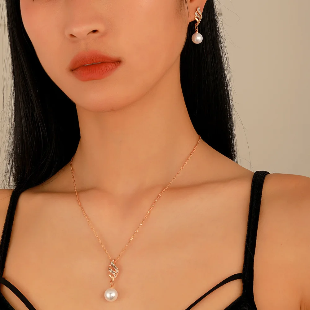 Bridal Sweet Fashion Necklace Earrings Simple Pearl Set Jewelry for Wedding Indian