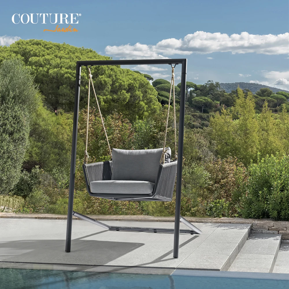 Couture High Quality Outdoor Rattan Furniture,Garden Swing Chair Outdoor Furniture,Cushioned Patio Swing
