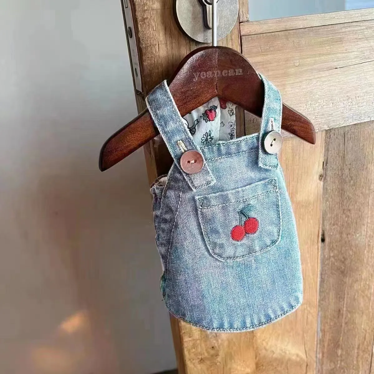 2024 New Arrival Pet Clothes Dog Spring Summer Clothes Denim Vest Jeans Dress Puppy Clothing