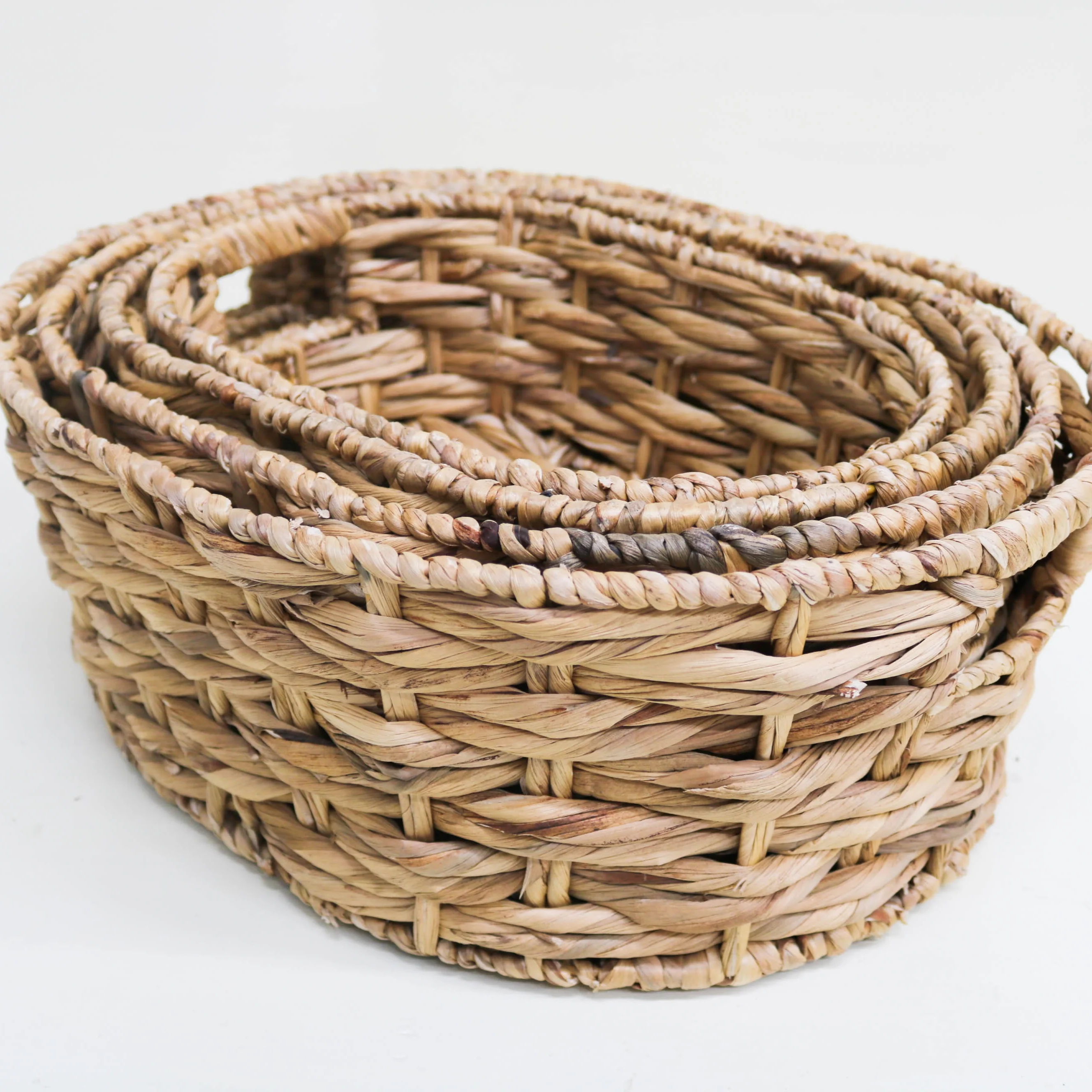 
Hot trend Set water hyacinth basket from natural material 