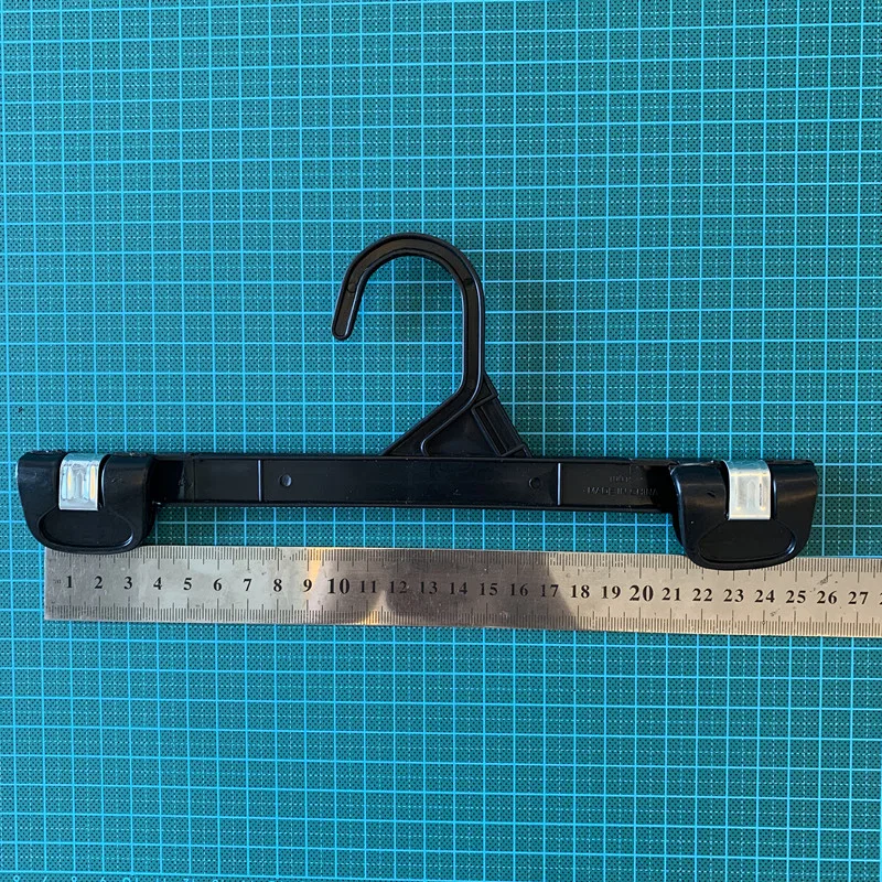 25cm 1001 skirt black clothes push up clip plastic anti-slip pant bottom hanger with sizes
