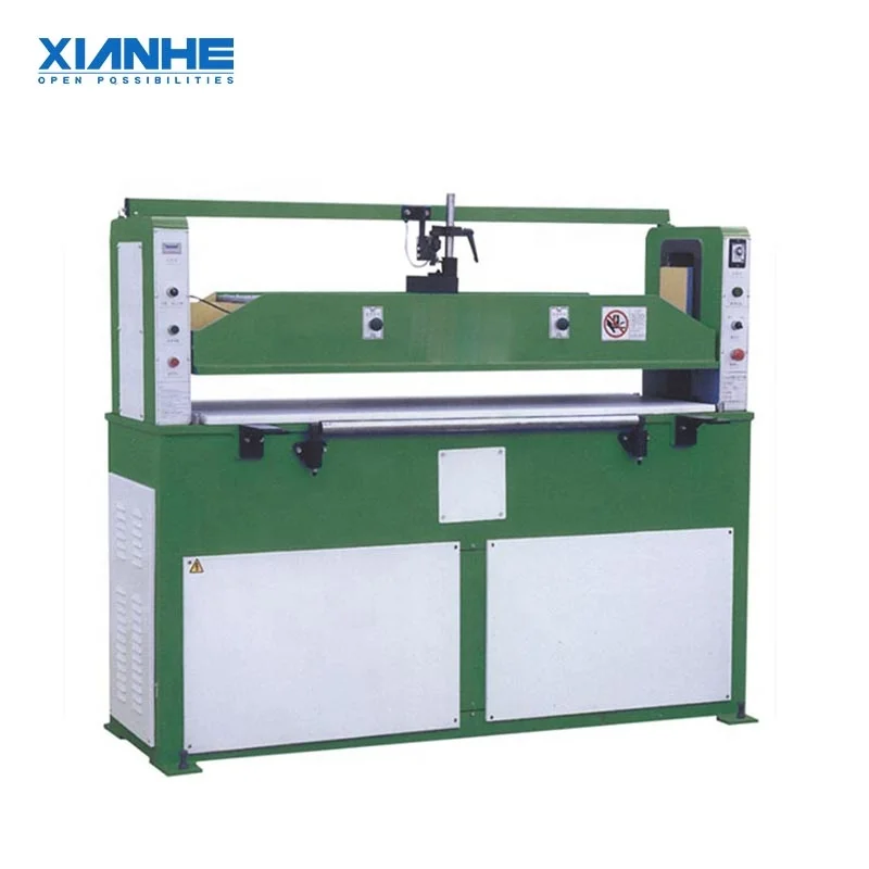 Hydraulic double-column plate die cutting machine for flip flop making