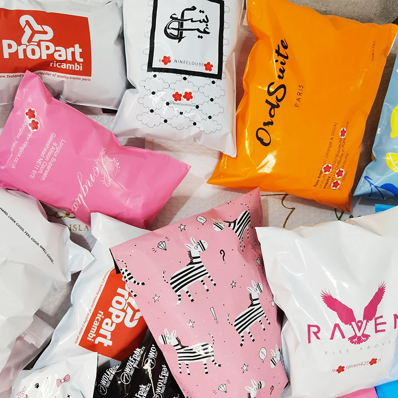 Custom Logo Clothing Poly Mailer Mailing Bags Courier Pouch Shipping Envelope Clothing Plastic Packaging Bags