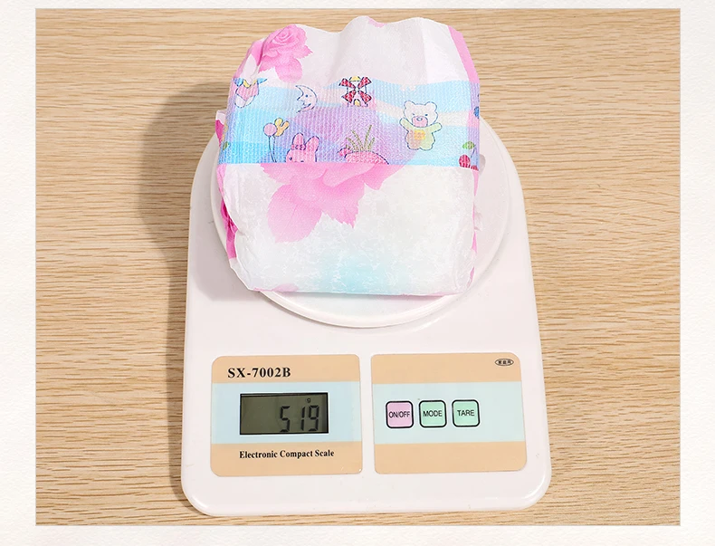 Ultra-thin and breathable 3-9 moths baby all type product must use baby diaper 5 piece diaper baby