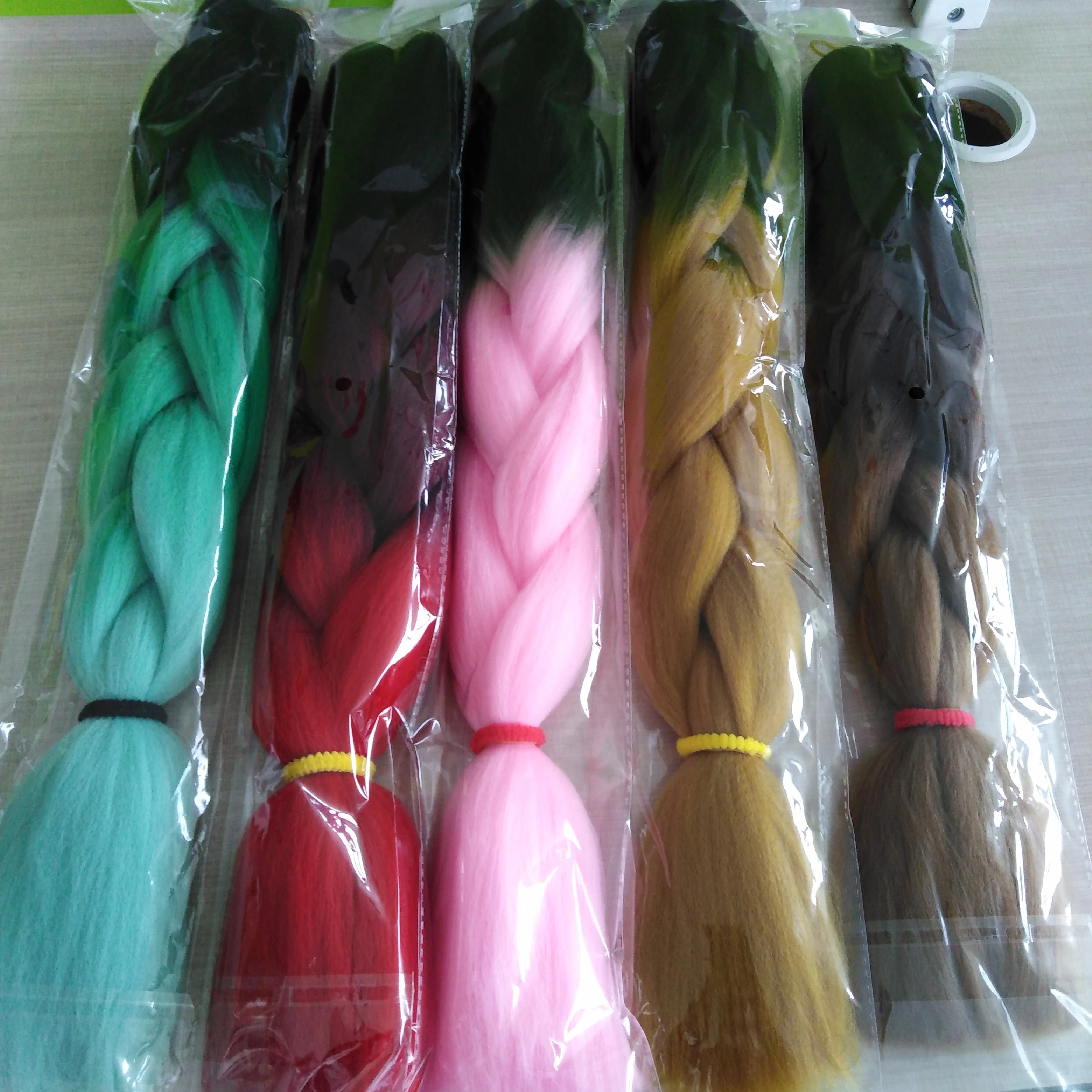 Hot Sale Braiding Hair Wholesale 24 Inch 100g Jumbo Yaki Straight Synthetic Fiber Expression Braids for African woman