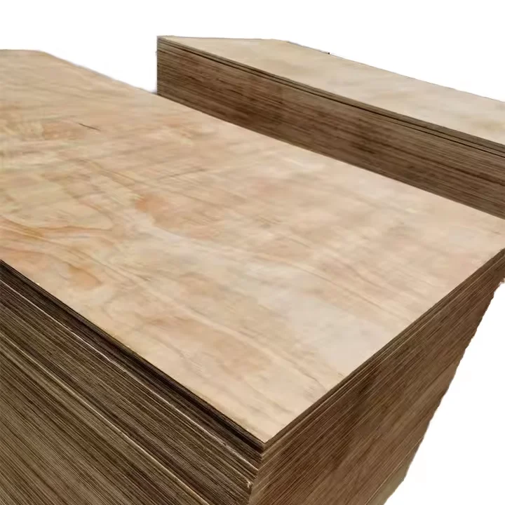 CDX Radiata Pine BB/CC Plywood Solid Poplar Core E1 Formaldehyde Emission Standards Wood Materials for Pine Ply Board