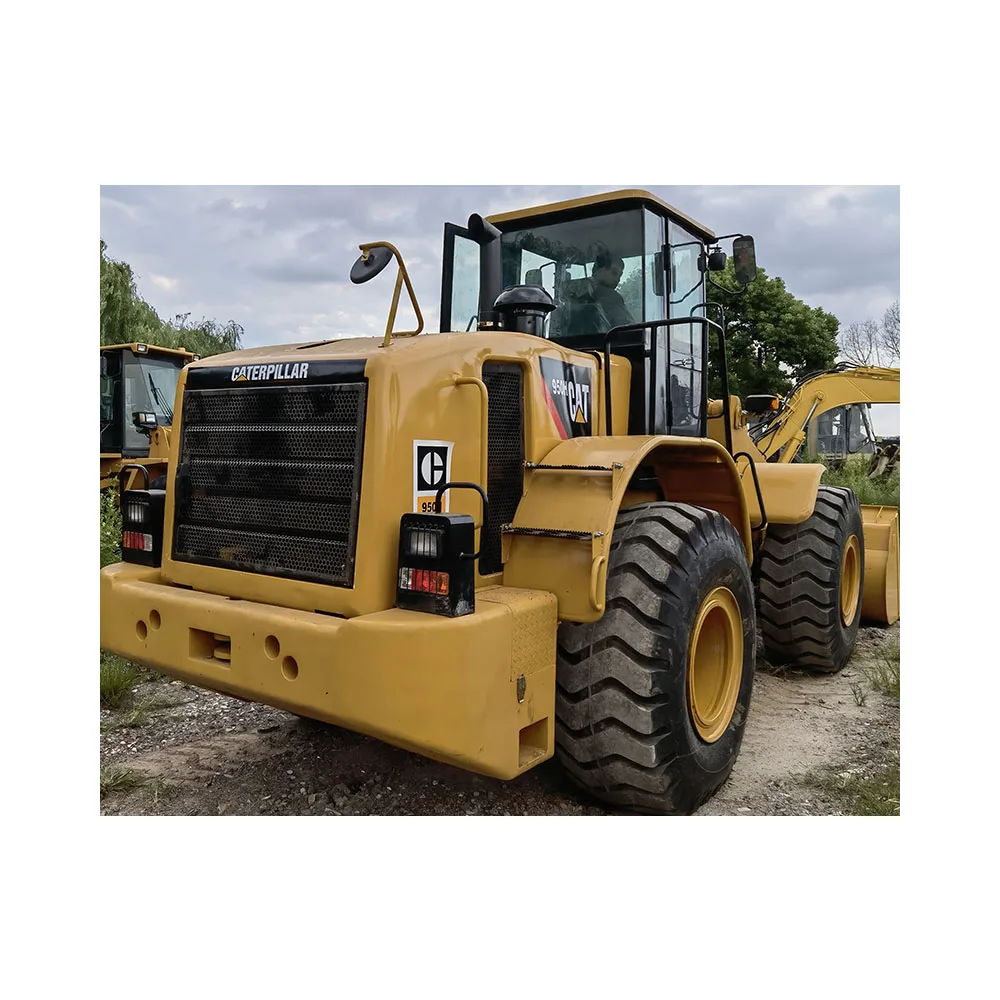 Secondhand Komatsu excavators pc220-8mo in good condition Used tractor excavators komatsu pc220-8mo with LOW PRICE