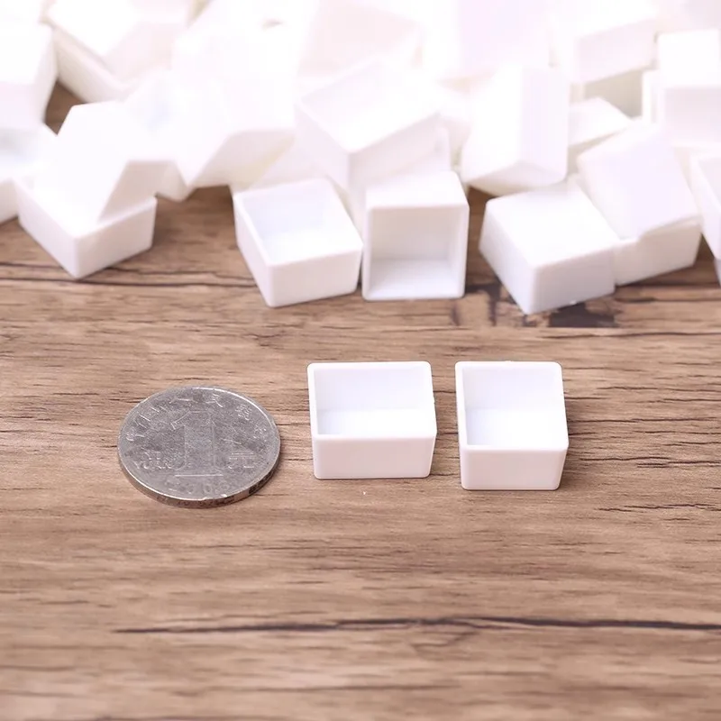 Meihui Art White Color 2ml Empty Watercolor Half Pan for DIY Acrylic Watercolor Oils Gouache Painting