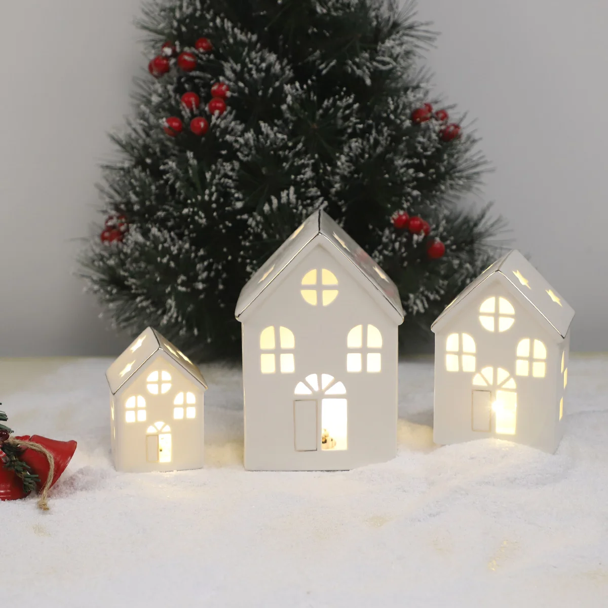 Christmas Miniature Houses Led Ceramic Christmas Village Houses Small Ornament With LED lights for Decoration For sale