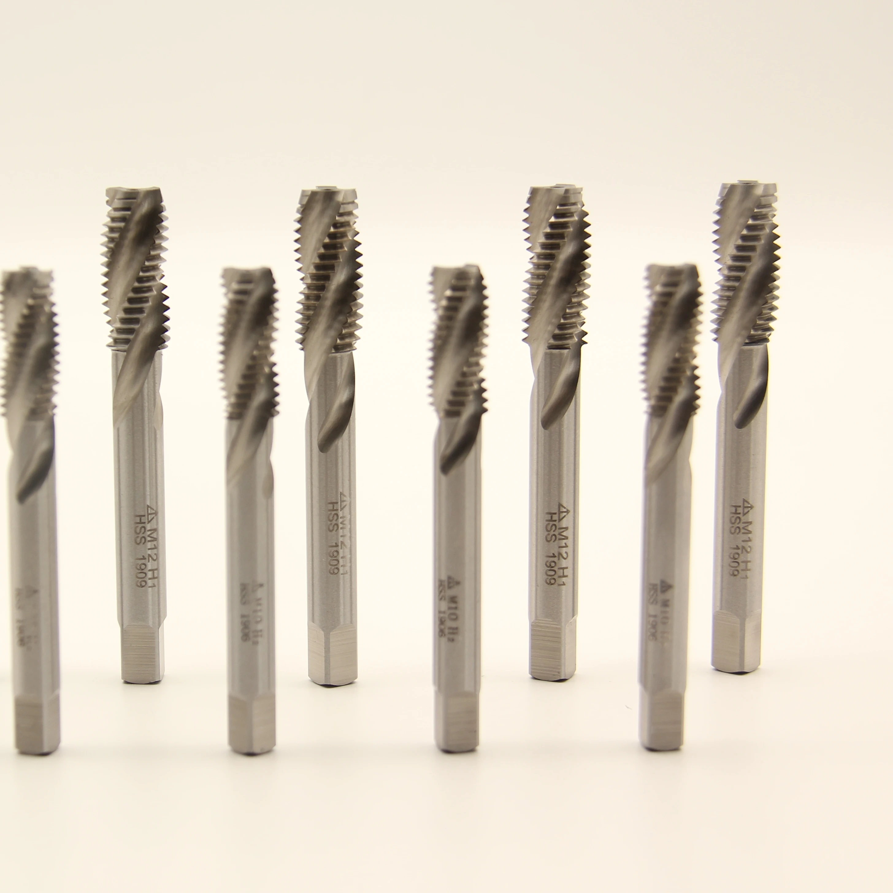 Wholesale Customize Cutting Tools Hss Spiral Flute Groove Screw Tap Screw Thread Tap