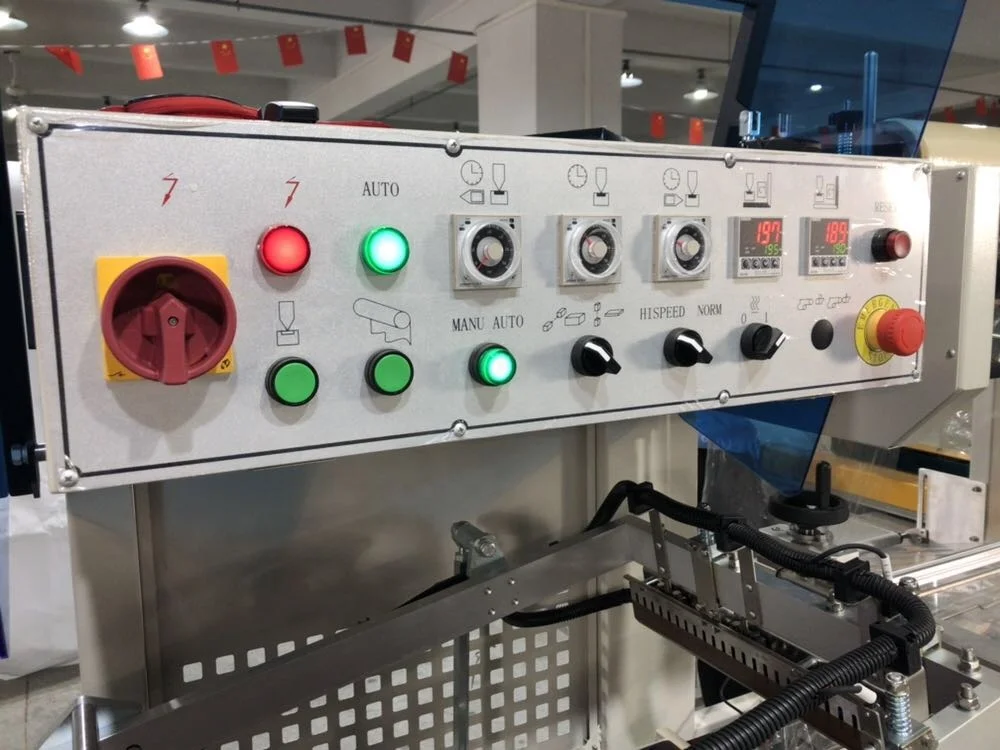 Automatic L-sealer Cosmetic Carton Box Heat Tunnel PVA Film Packing Shrink Wrapping Machine