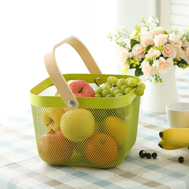 
Wholesale Fashionable Portable Picnic Fruit Food Metal Basket Wire Mesh Storage Basket with Wooden Handle 