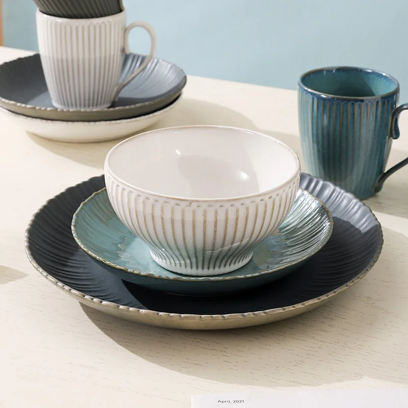 Hot selling tableware dinner plate and bowl custom color home kitchenware ceramic dinnerware sets