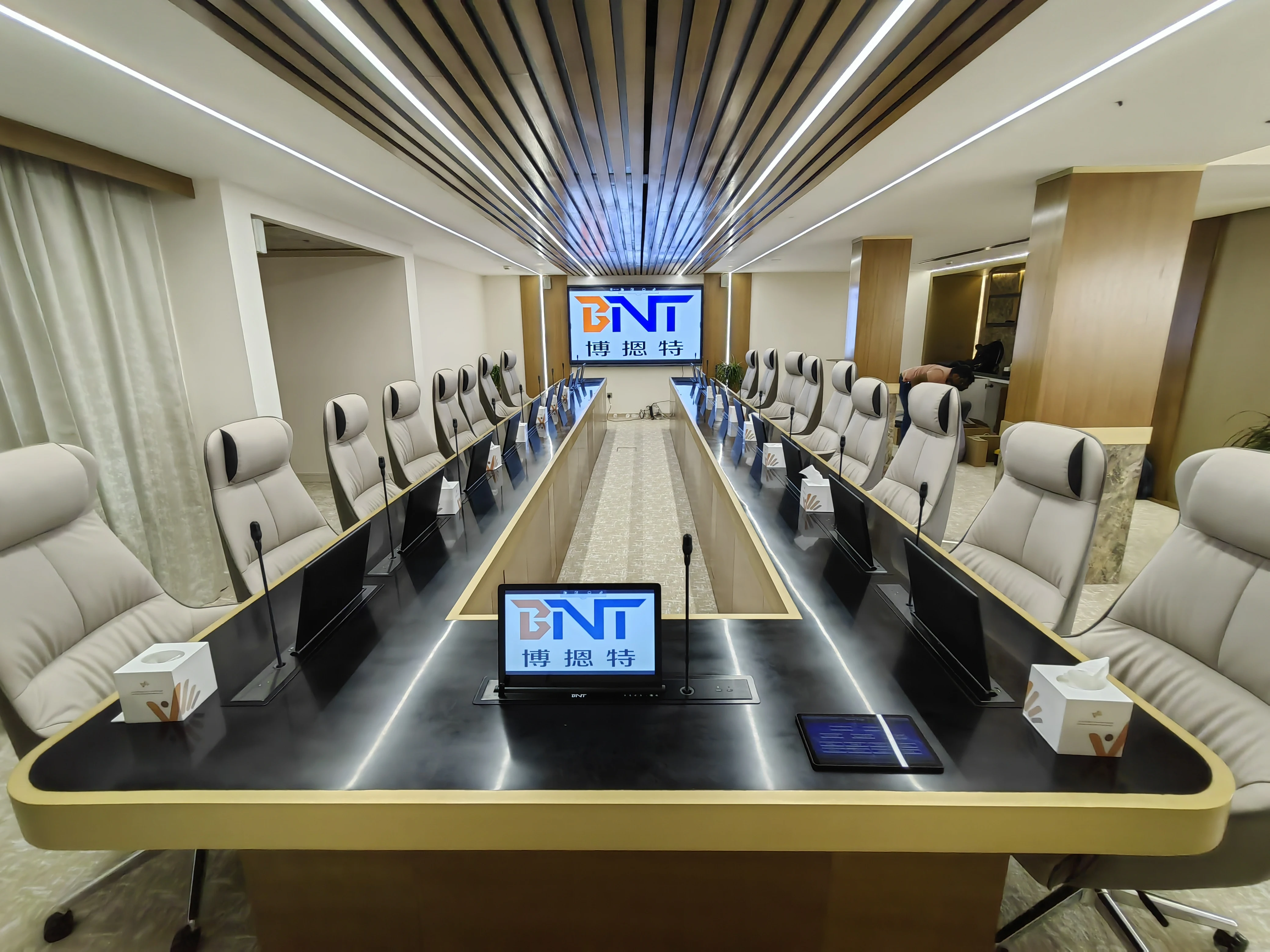 Intelligent conference system solution flush mount table retractable screen desk lcd monitor lift with built in microphone