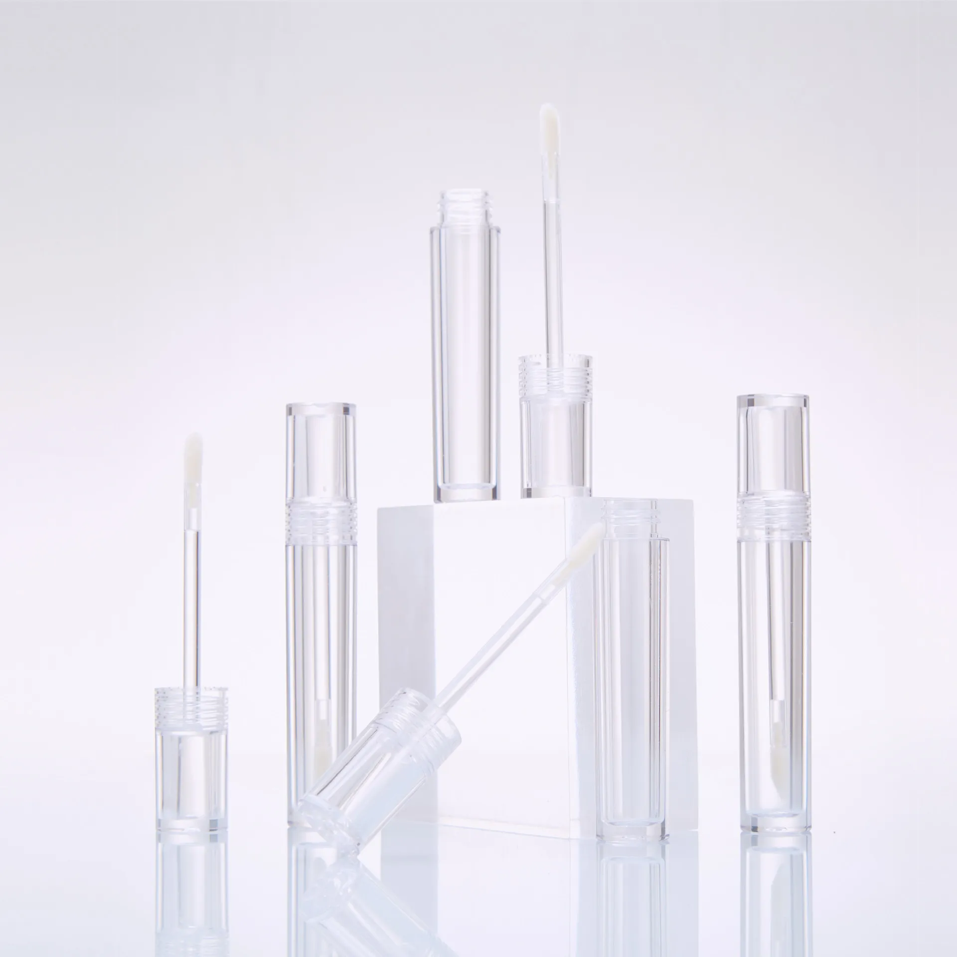 5ML Transparent Lip Gloss Tube Custom Private Label Clear Lipgloss Wand Tube Wholesale