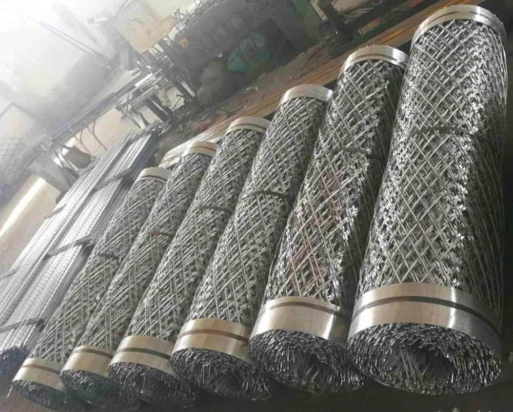 Hot Dipped Galvanized Weight Cheap Barbed Wire Steel Surface Coil Material Origin Type Razor Product Place Model Points PHS HEB