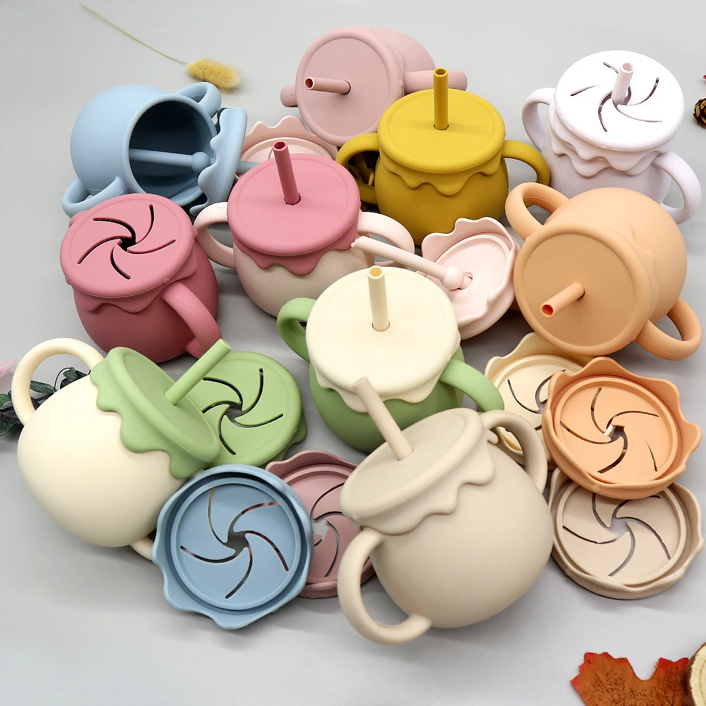 Factory Custom Spill Proof Sublimation Kids Travel Snack Catcher Container Collapsible Baby Silicone Snack Cup