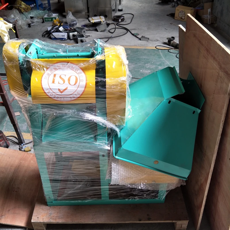 Automatic Coffee Bean Pulper Pulping Machine Industrial Huller Peeler