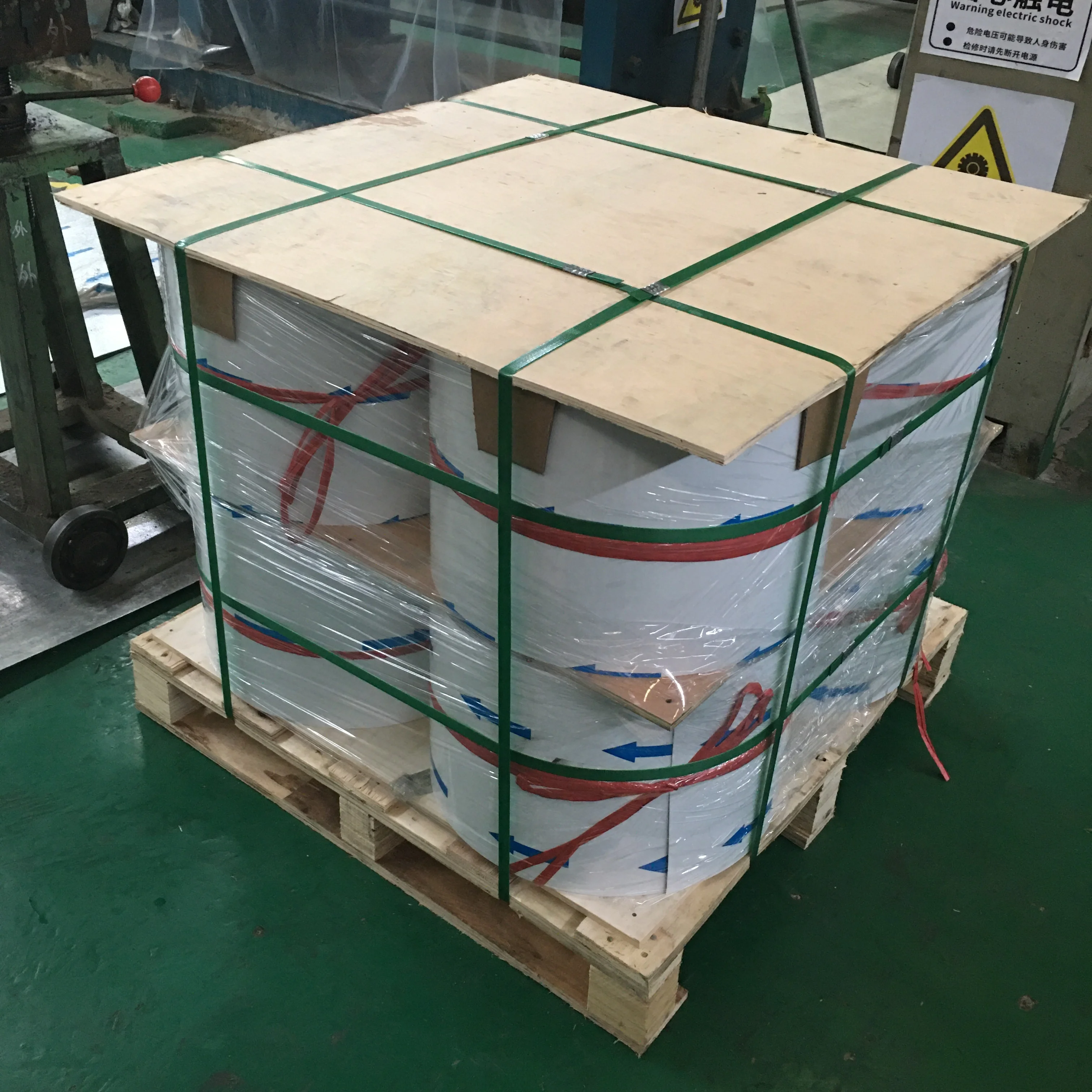 
3105 alloy color coated aluminum gutter coil 0.027 0.19 0.032 gauge thickness 