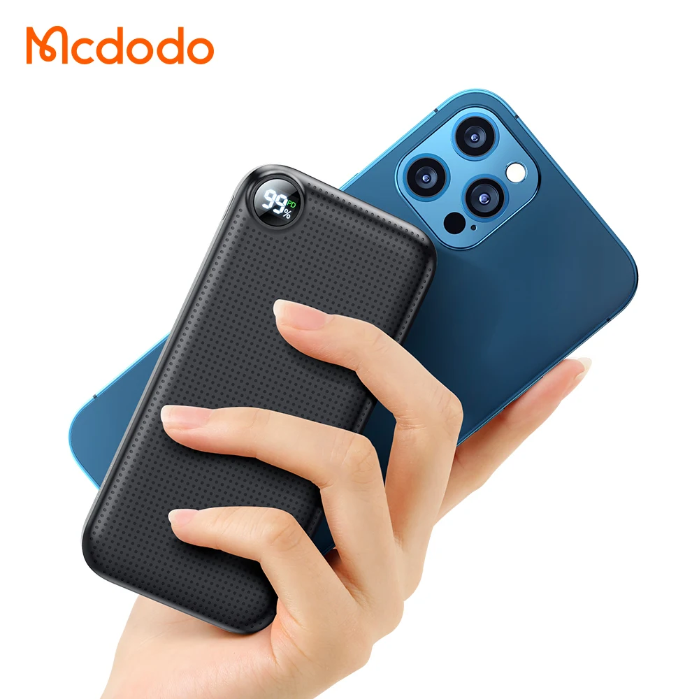 Mcdodo 4.5A Led Digiatal Display PD 18W Powerbank 20000mAh For Notebook, Mobile Phones Quick Charger 3 Ports Power Bank 20000mAh