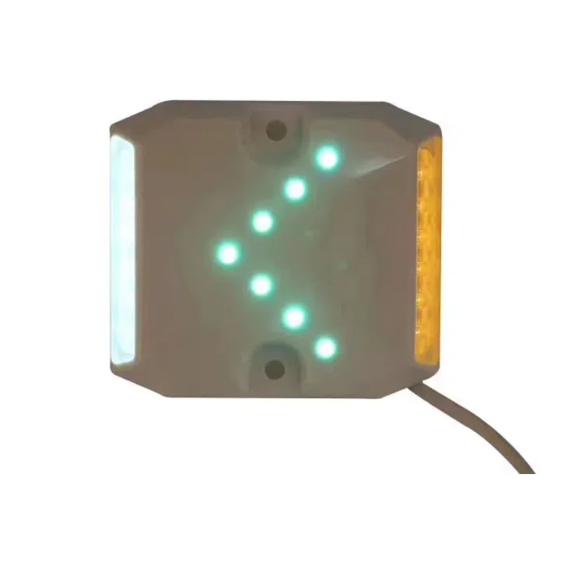 DC 24V/12V tunnel with line studs IP68 plastic wired cable with arrow LED road studs