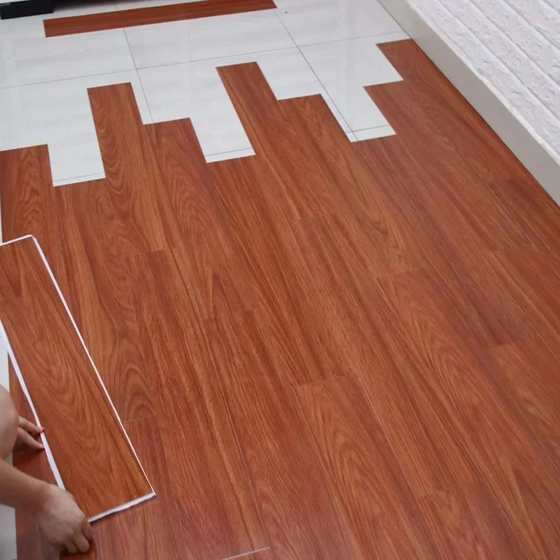 PVC LVT Plastic Floor Vinyl Tiles Self Adhesive 1.5mm Thickness Waterproof Luxury Vinyl Flooring 152.4x914.4mm