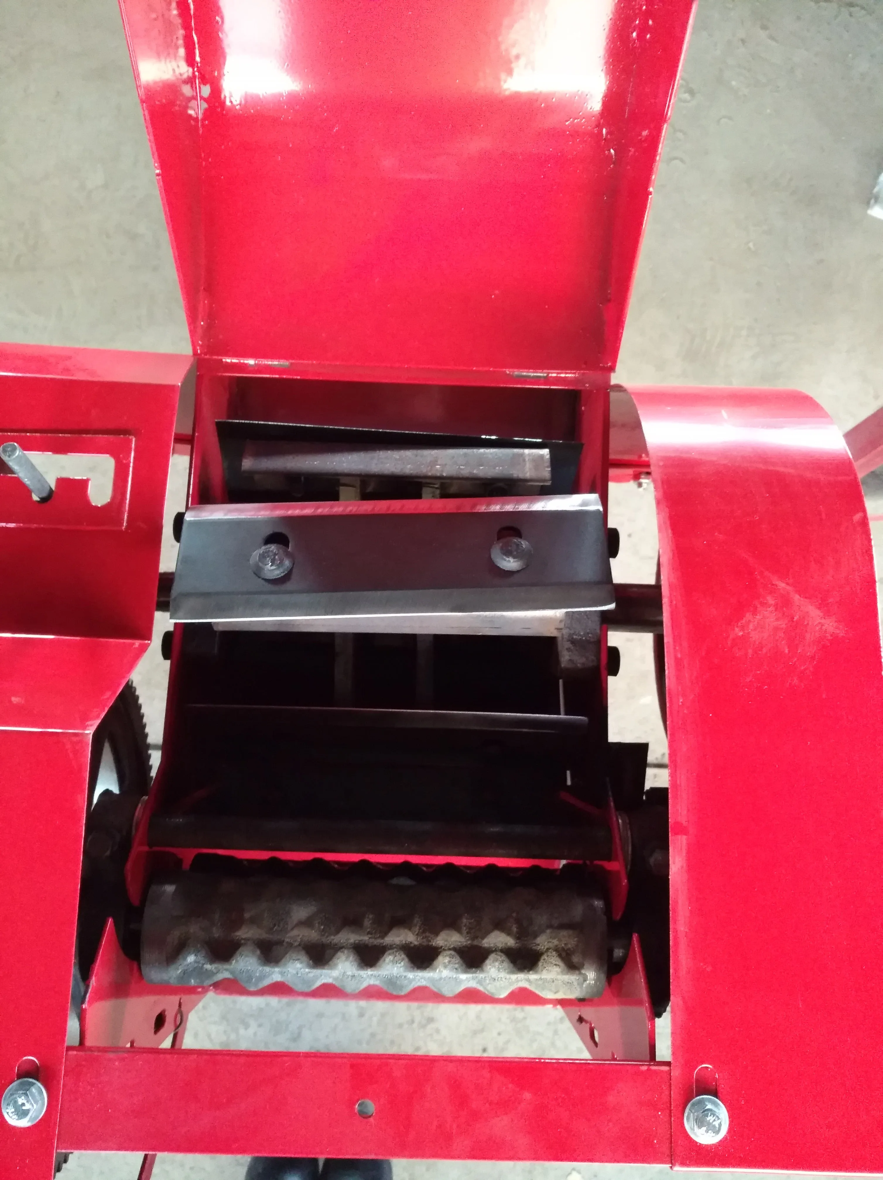 9zp-0.4 chaff cutter machine  pastures and farmers  safe and reliable  high output