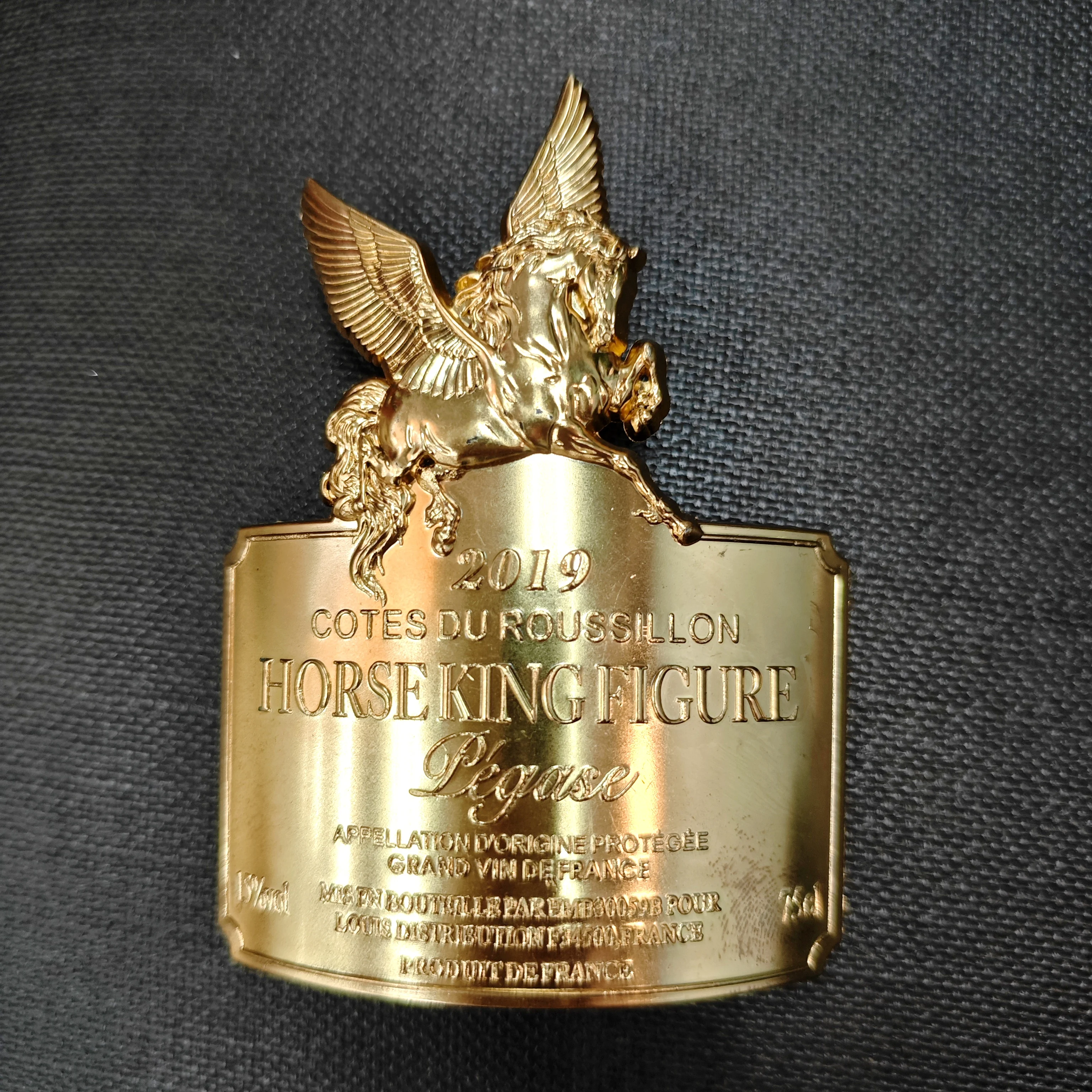 High Level Hot Sell Perfume Brand Bottle Sticker Design Waterproof Stamping Cosmetic Package Craft Aluminum Plate Sticker Custom