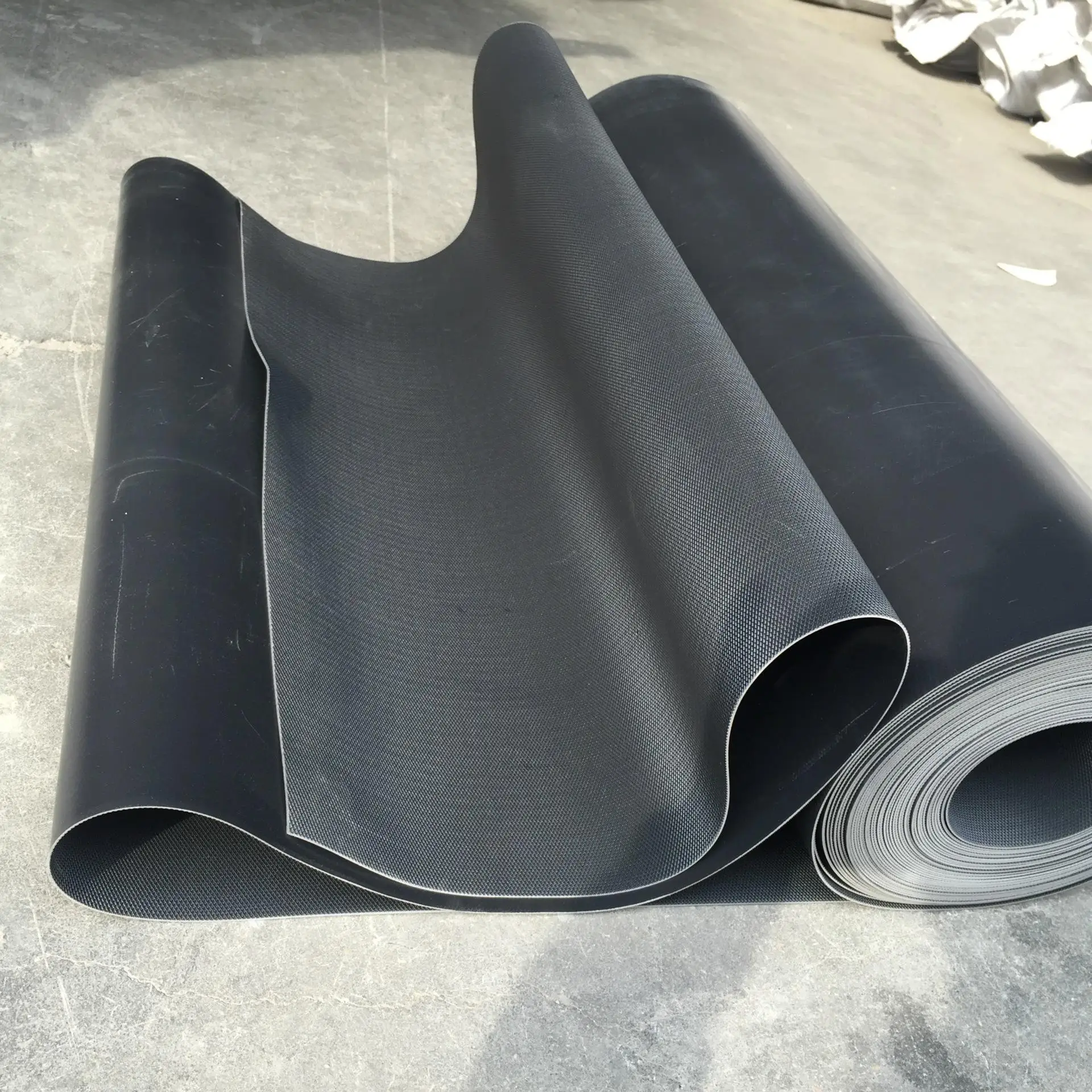Высококачественная резиновая кровельная мембрана и EPDM плоская крыша гидроизоляция