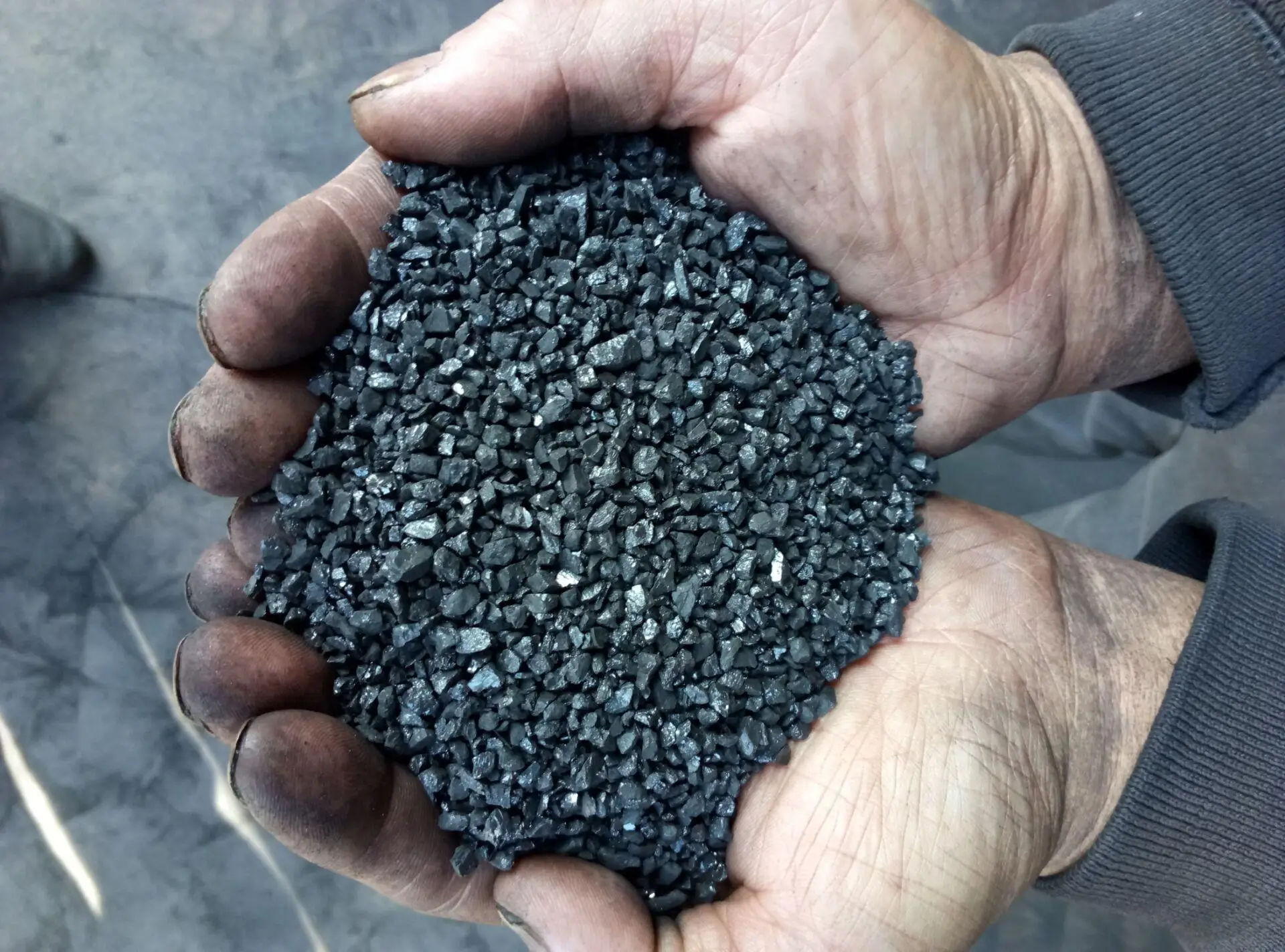 Factory Price Professional Per Ton Price Calcined Anthracite Coal