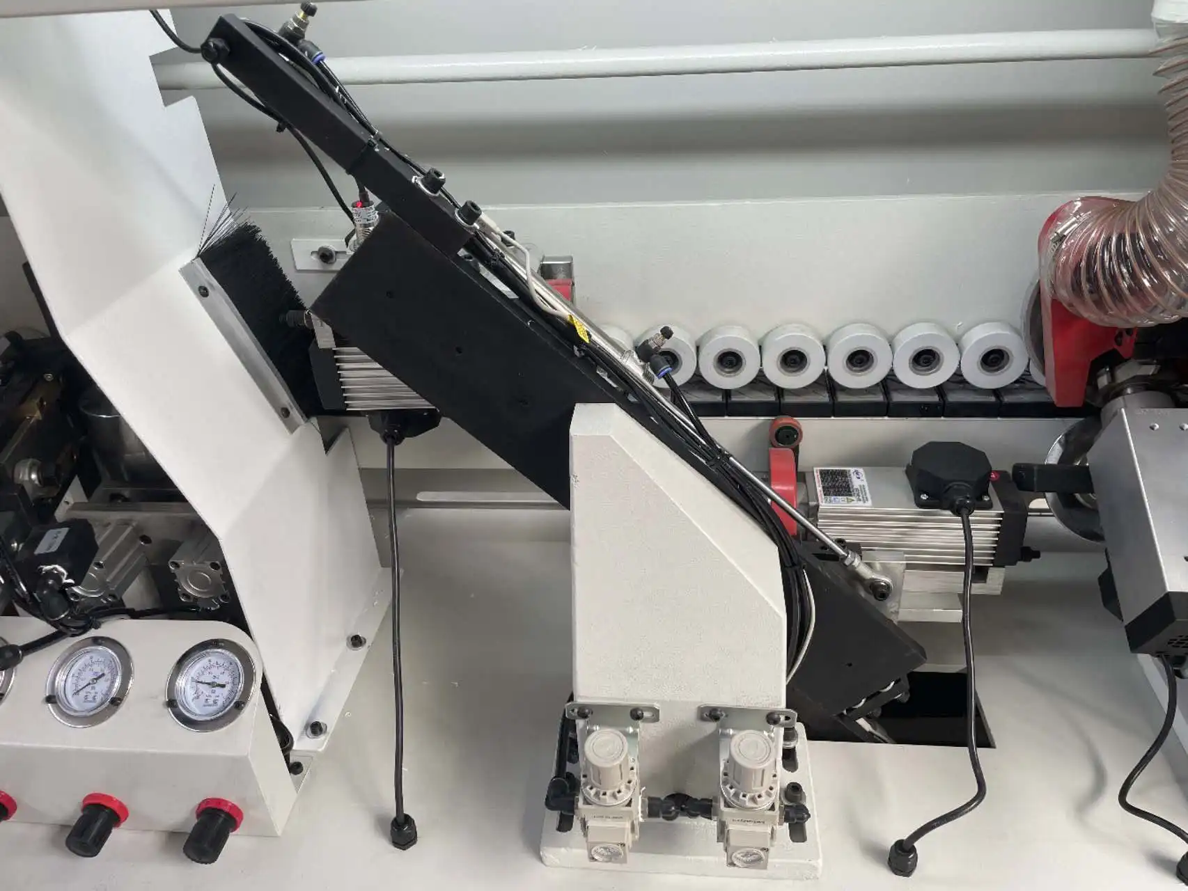 hailiju Automatic Edge Banding Machine Edgebander  For Furniture Cabinet Door