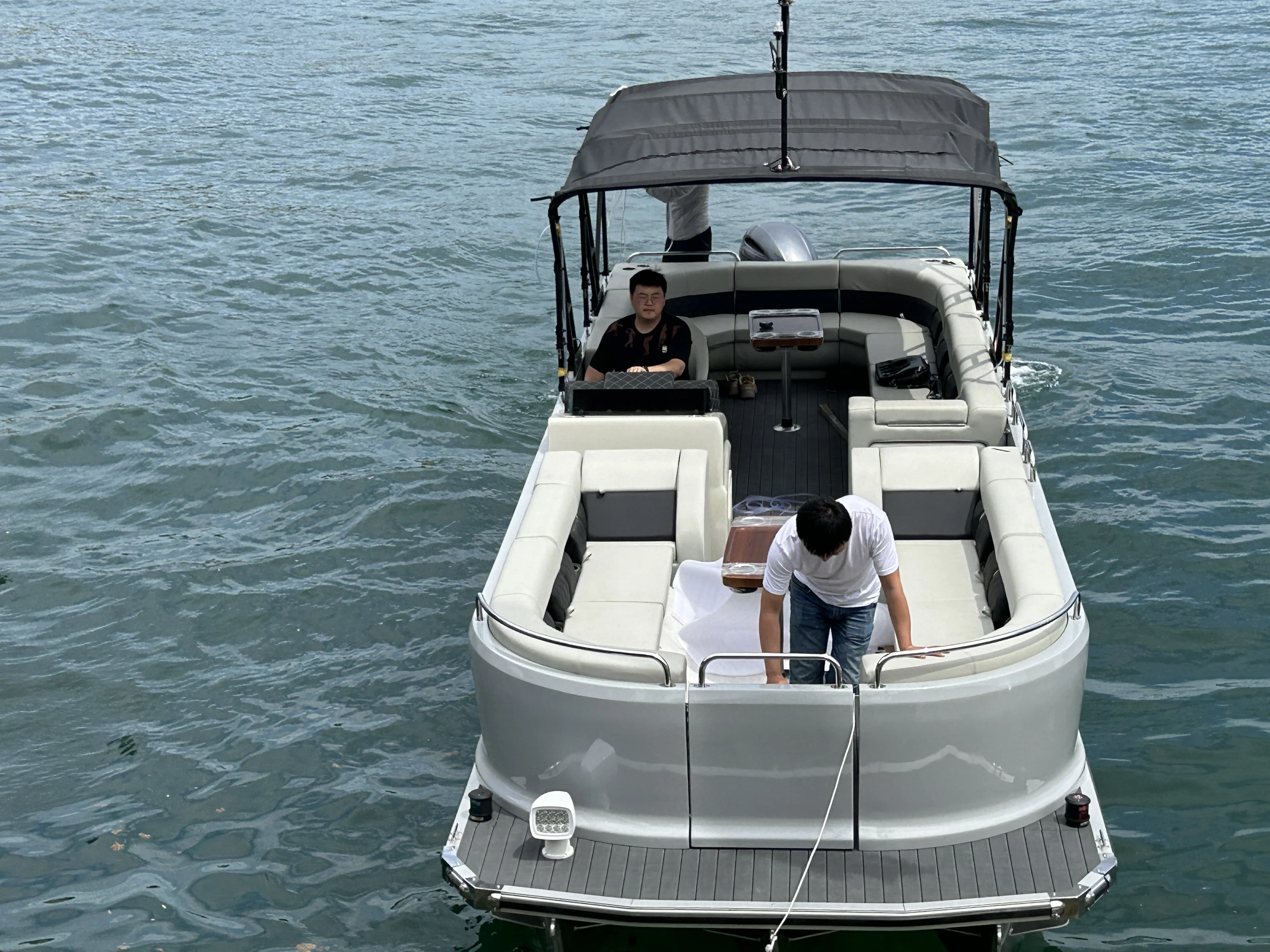30FT 9M CE Certified Luxury Fiberglass Passenger Ship Tritoon Pontoon boat for sale