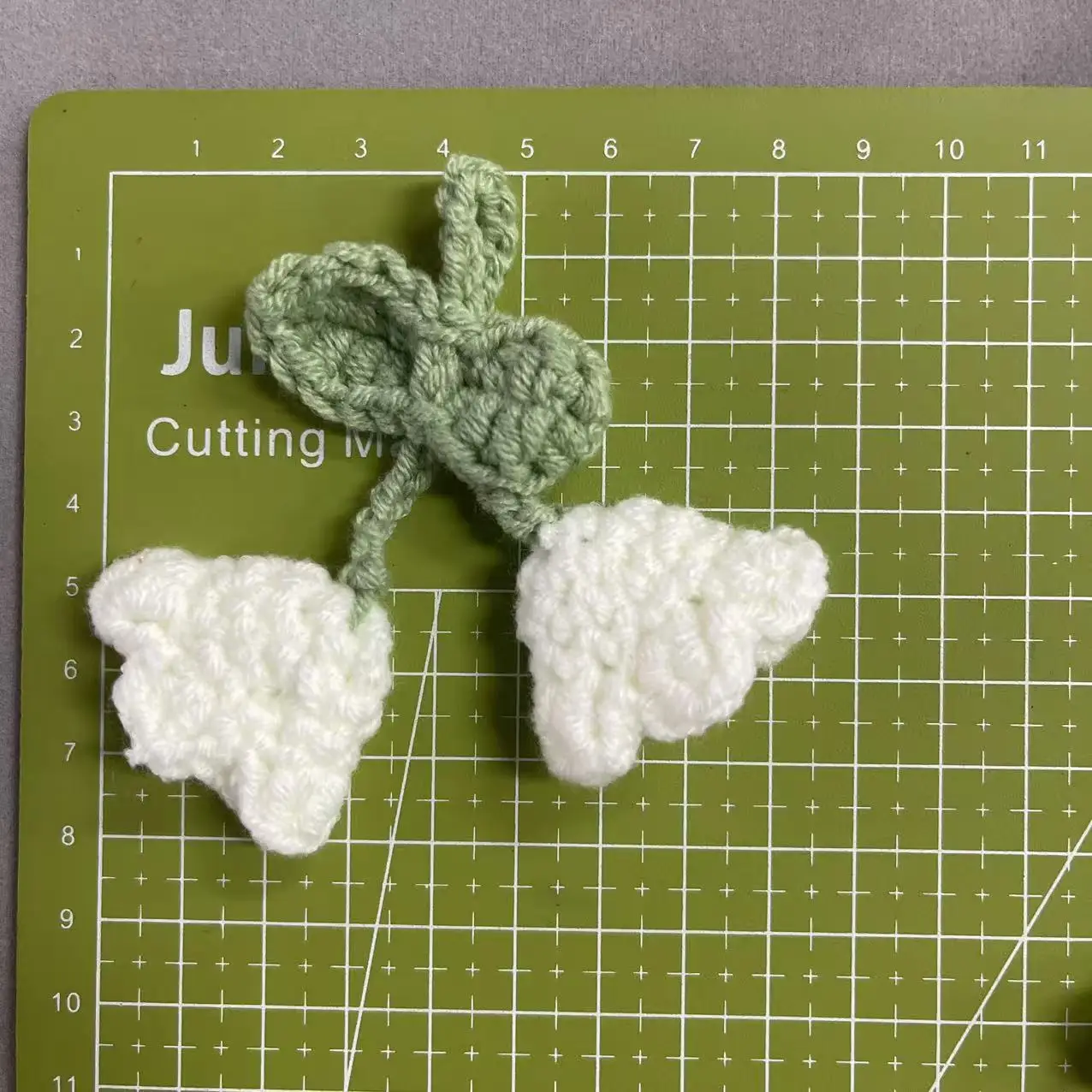 ZSY Little Clothing Decoration Children Simulation Knitted Toys Handmade Crochet Flower Accessories