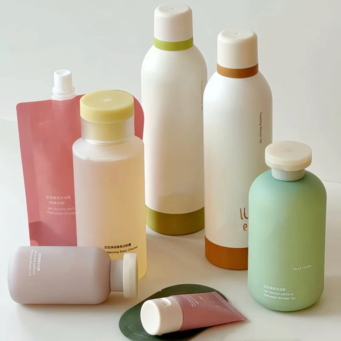 Eco-friendly Green Pink Hdpe 200ml 260ml Soft Cosmetic Packaging Body Lotion Plastic Shampoo Bottle