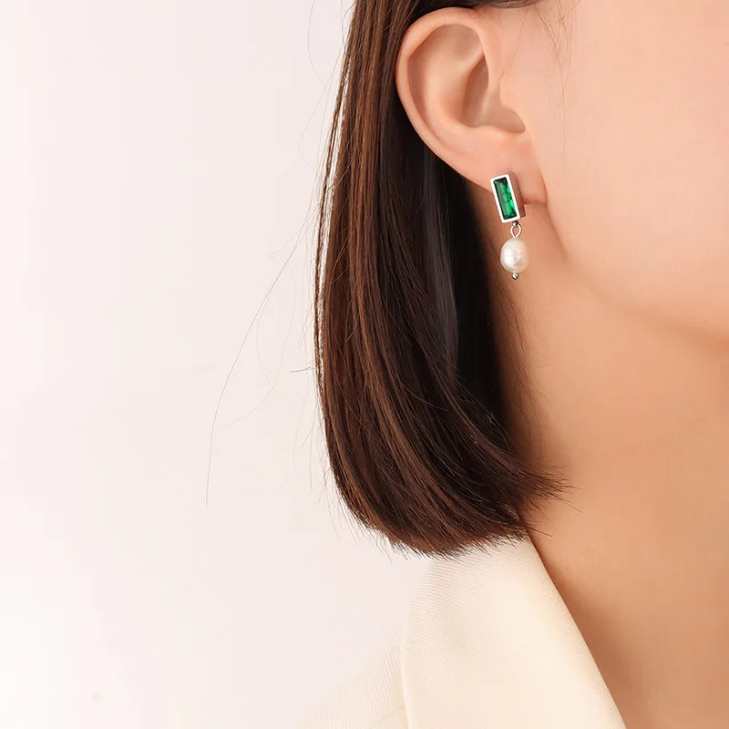 Luxury emerald green zircon crystal ear stud stainless steel gold plated natural freshwater pearl drop earring for girls