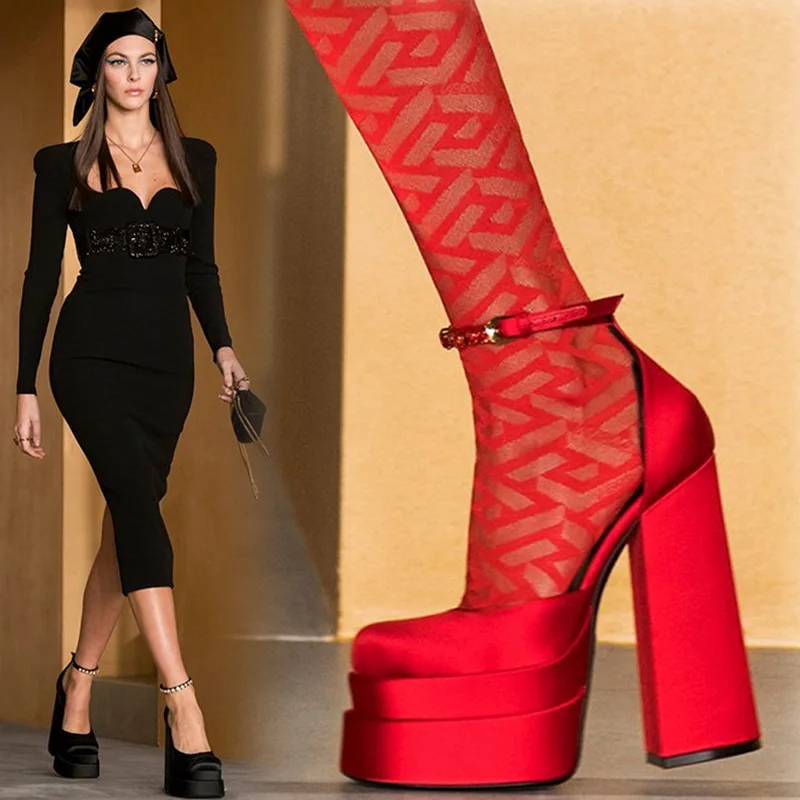 Luxury Ladies Platform Pumps Custom Black Satin Square Toe Dress Shoes 2021 Diamond Ankle Strap Womens Pumps