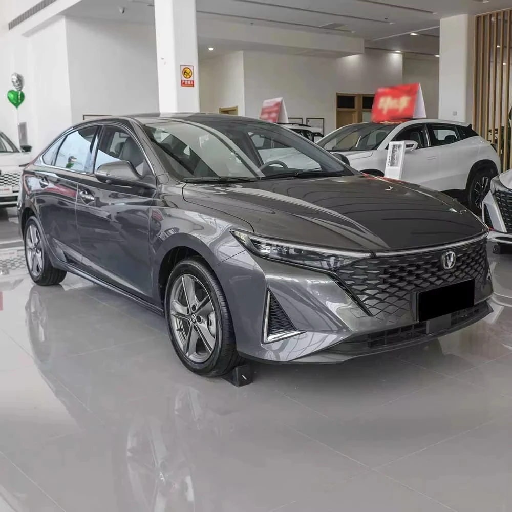 CHANGAN Car REATON PLUS Petrol Sedan Vehicles Gas Car dubai Compact Sedan low price WithGearbox